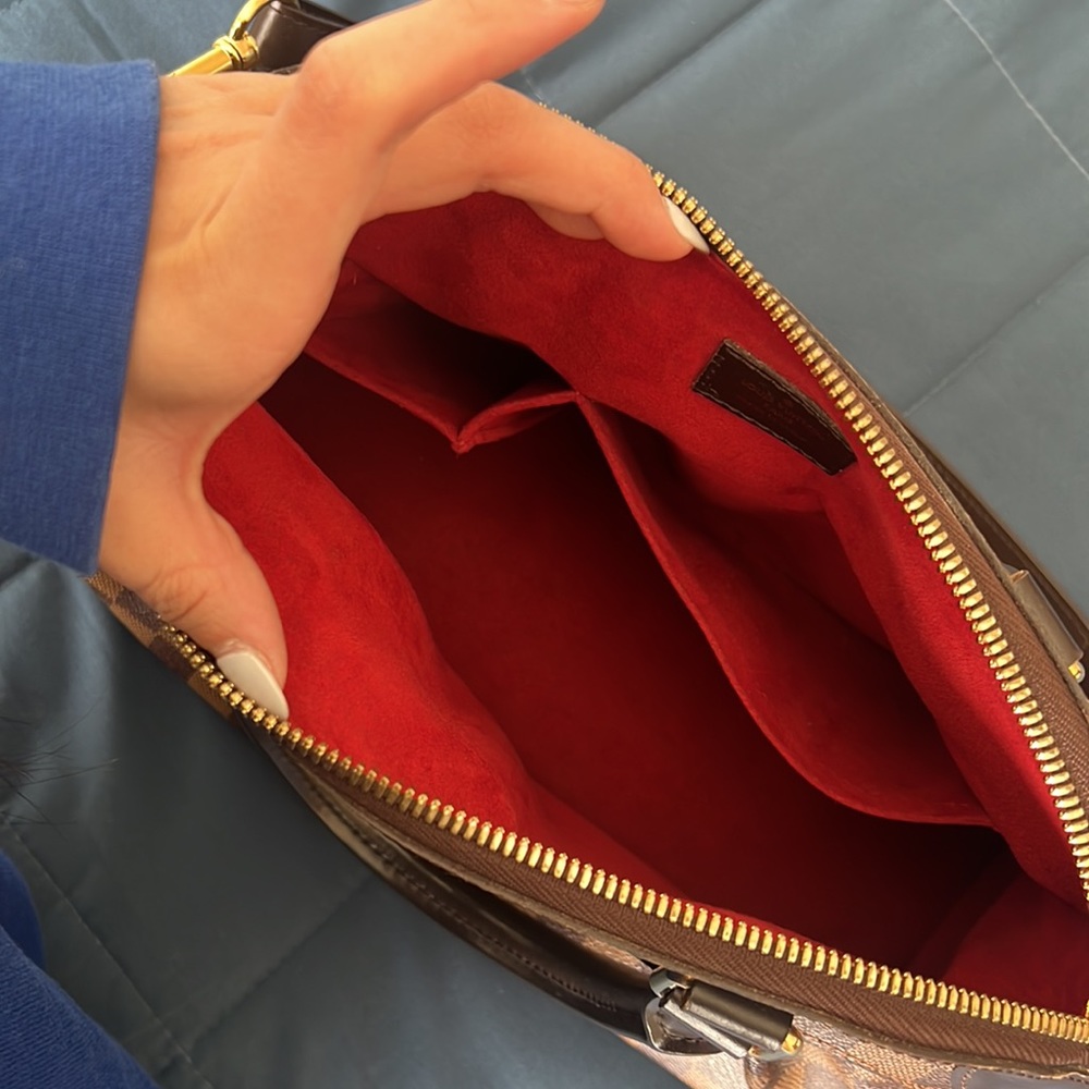 AUTHENTIC Louis Vuitton purse - Picture 8 of 8